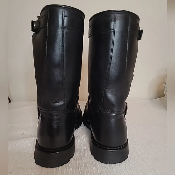 Red Wing Black Leathersteel toe Motorcycle Boots 988. Excellent condition